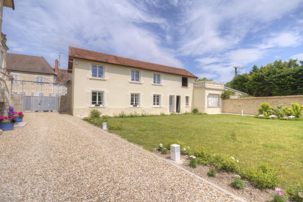 Villa L'Escale De Jules Et Lily Bligny-les-Beaune Exterior foto